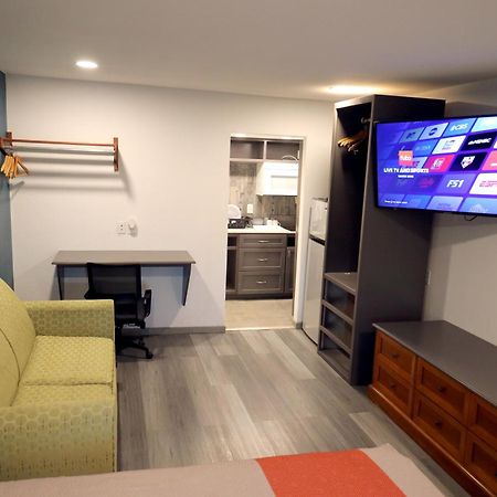 Town Place Studio Apartment Snyder Kültér fotó
