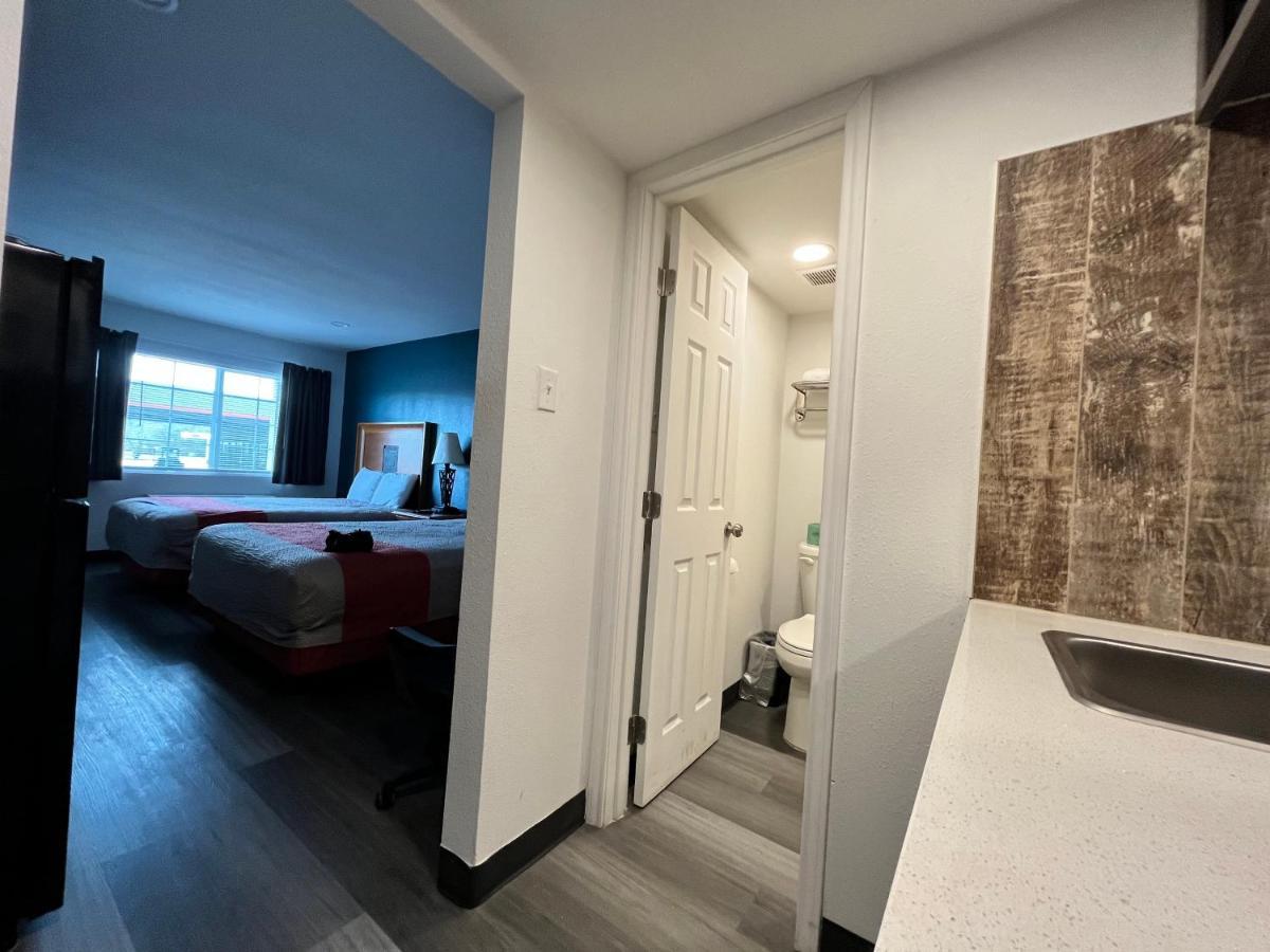 Town Place Studio Apartment Snyder Kültér fotó