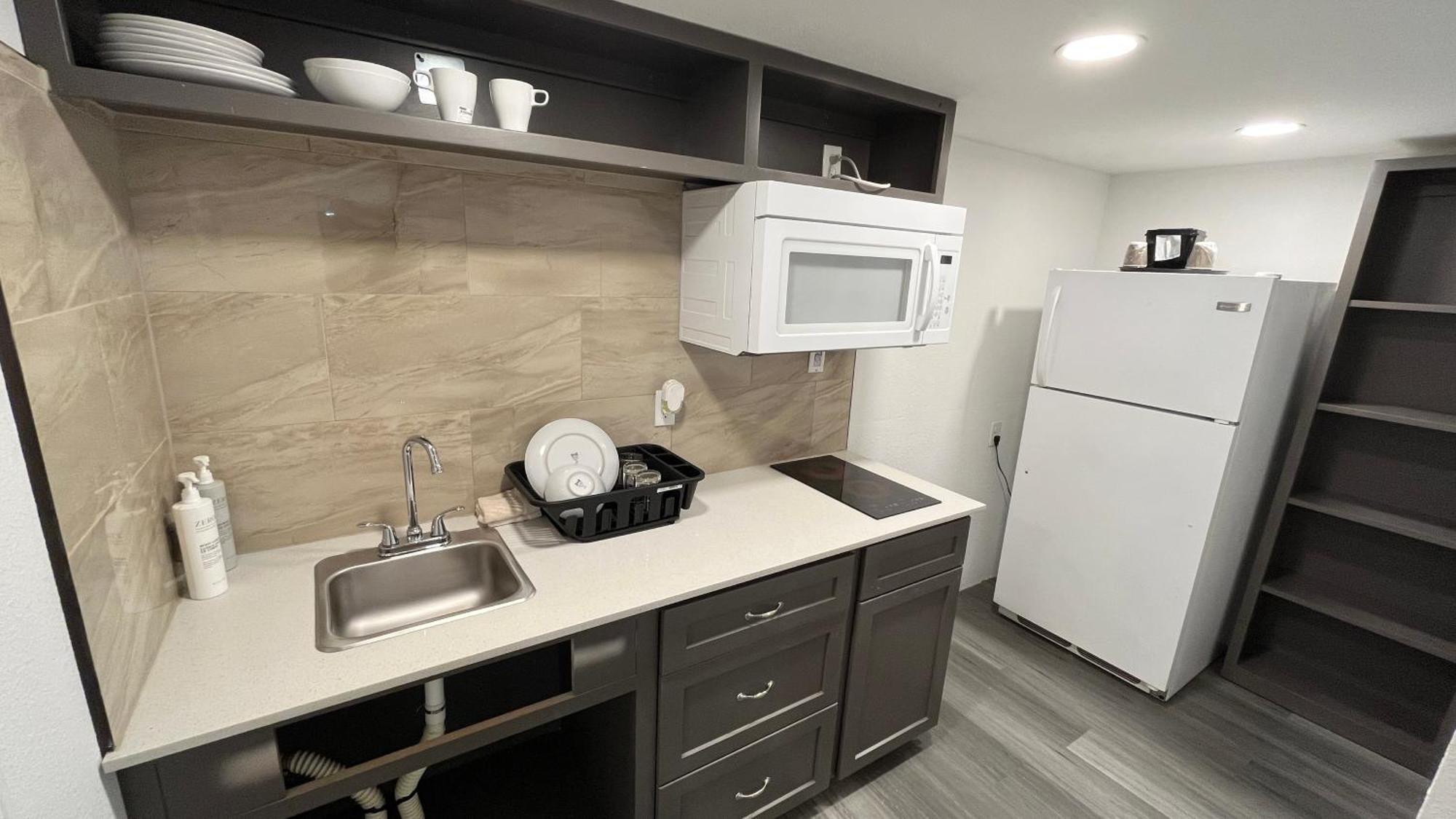Town Place Studio Apartment Snyder Kültér fotó